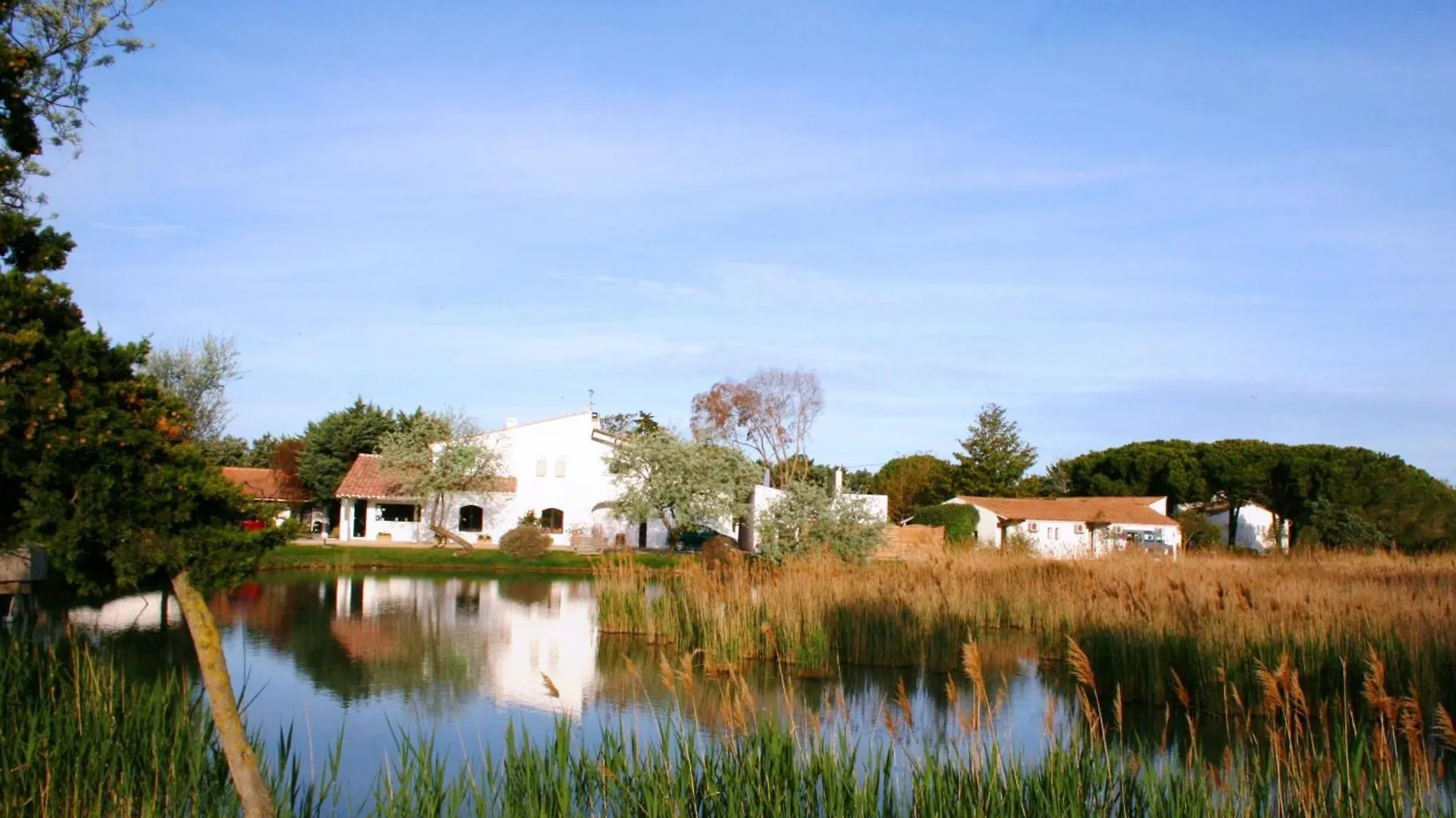 Les Rizieres Hotel Saintes-Maries-de-la-Mer 3*,