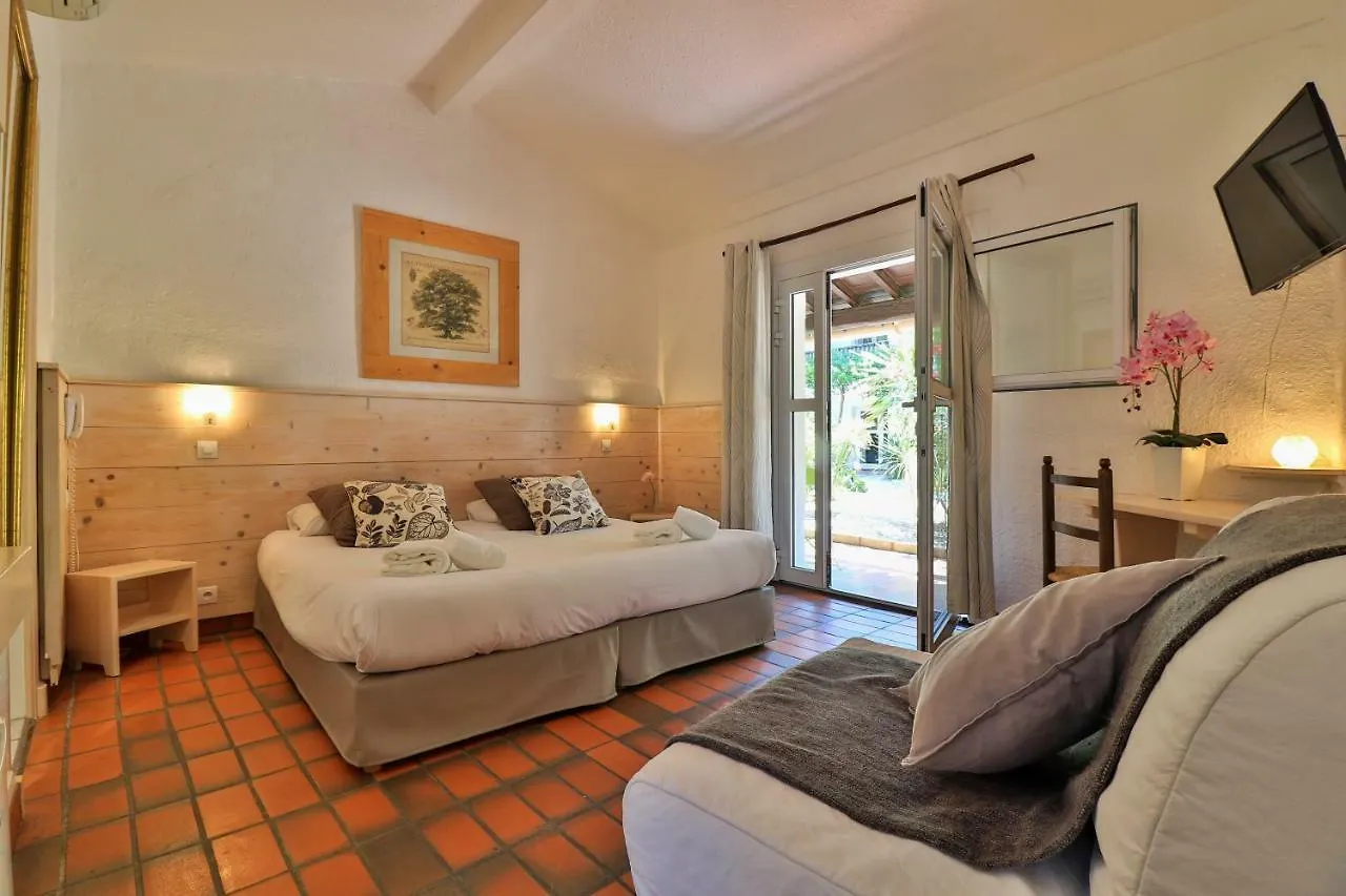 Les Rizieres Hotel Saintes-Maries-de-la-Mer 3*,  France