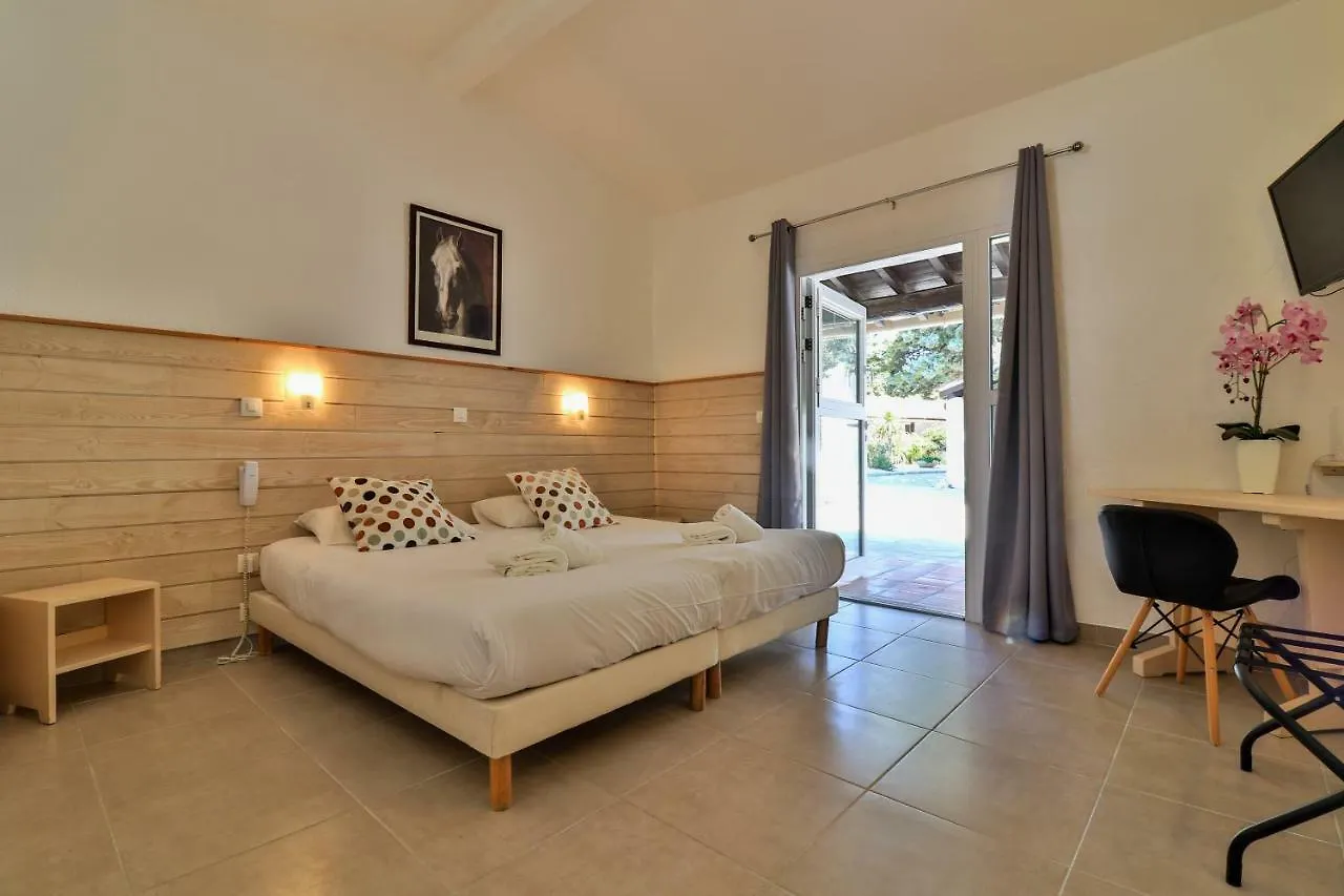 Les Rizieres Hotel Saintes-Maries-de-la-Mer 3*,  France
