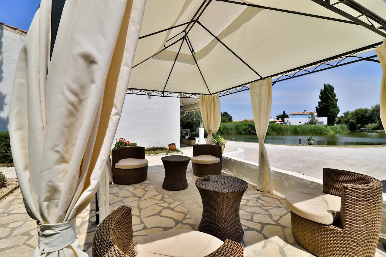 Les Rizieres Hotel Saintes-Maries-de-la-Mer 3*,  France